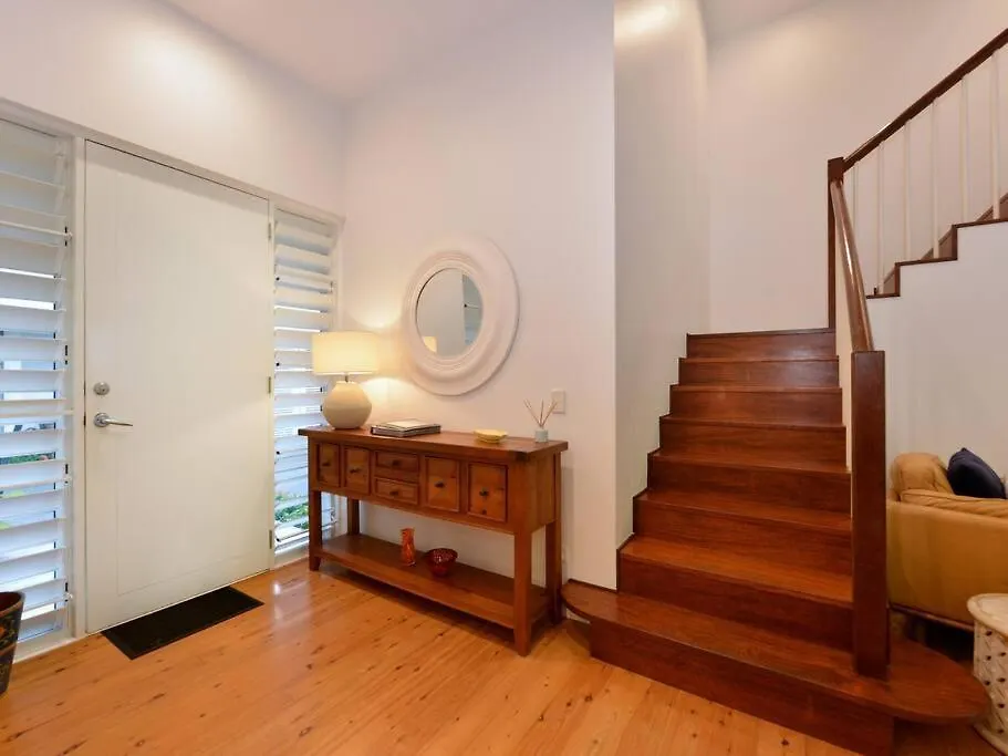 Beach Villa - A Short Walk To Town & Beach Port Douglas