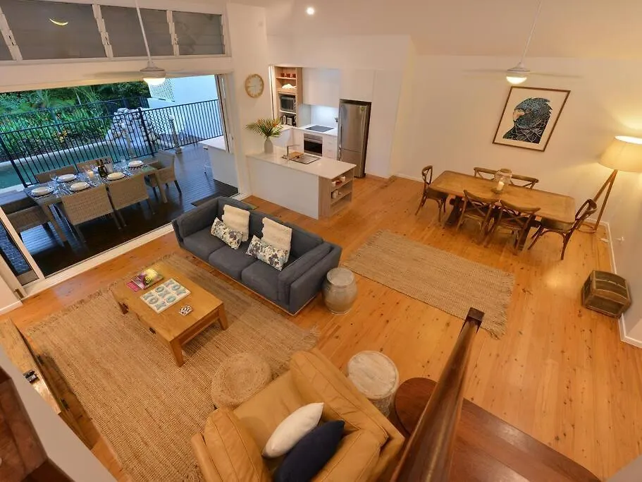 Beach Villa - A Short Walk To Town & Beach Port Douglas